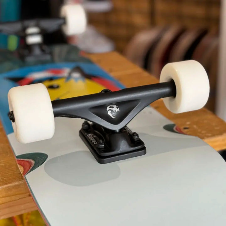 Landyachtz_ATV_Classic_Howdy_S